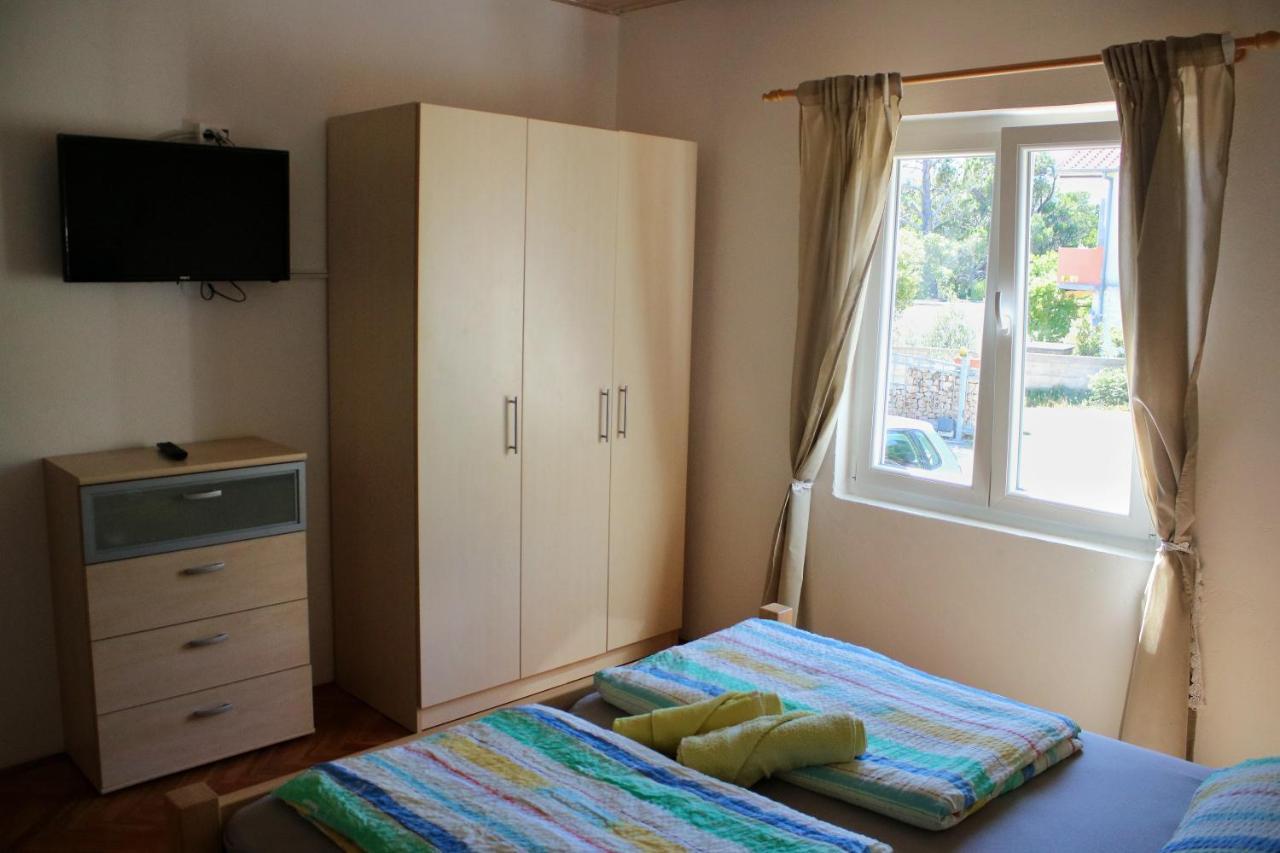 טריבני-קרושיצה Apartments & Rooms Neno מראה חיצוני תמונה