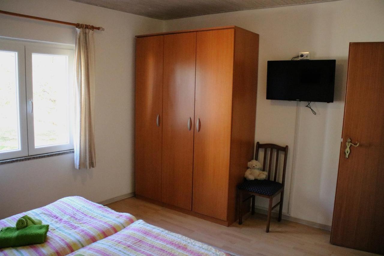 טריבני-קרושיצה Apartments & Rooms Neno מראה חיצוני תמונה