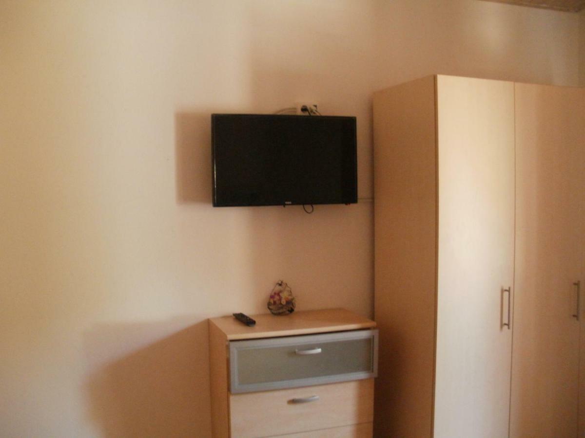טריבני-קרושיצה Apartments & Rooms Neno מראה חיצוני תמונה